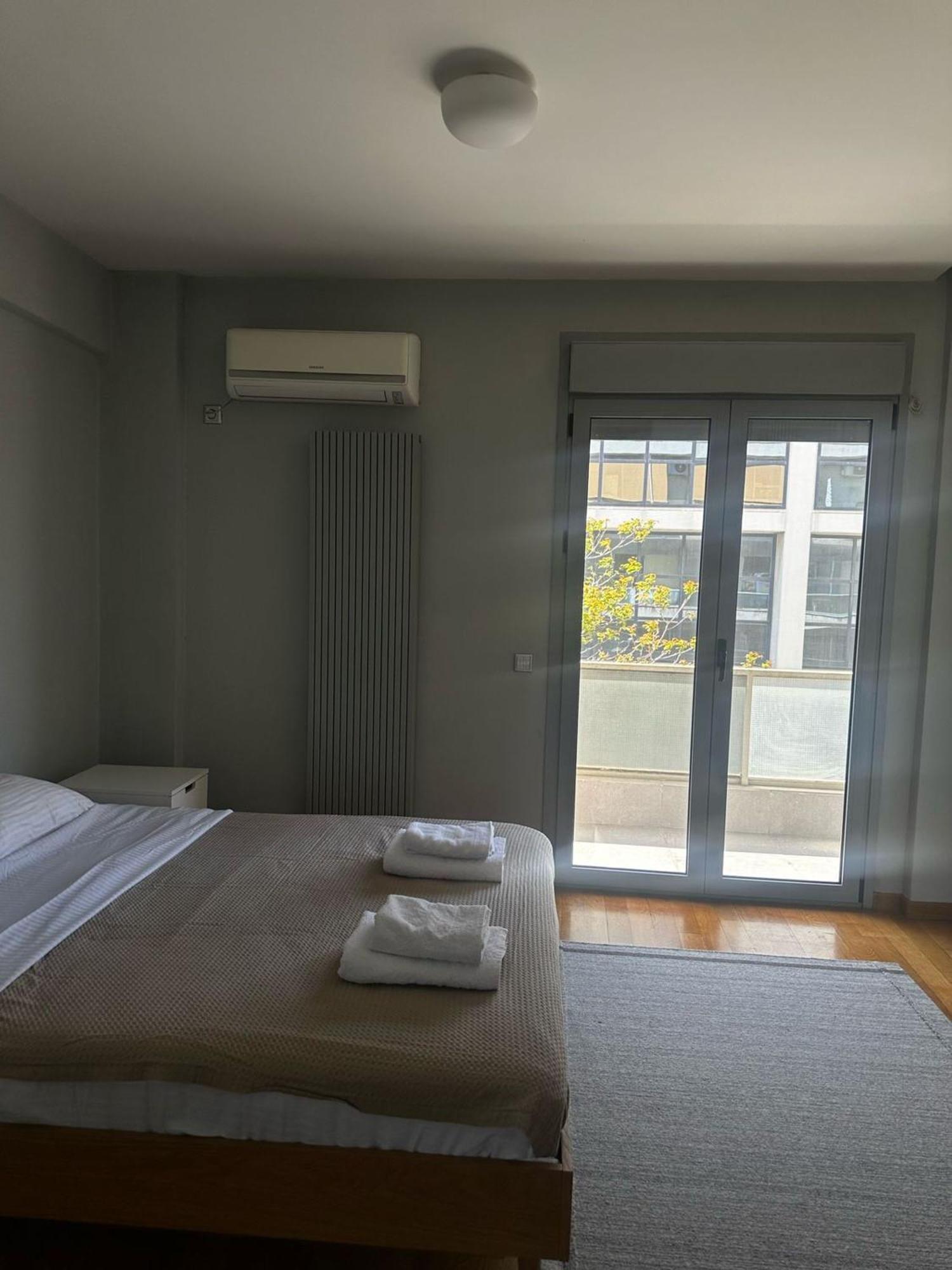 Spacious Stylish Flat At Acropolis Area! Ateny Zewnętrze zdjęcie